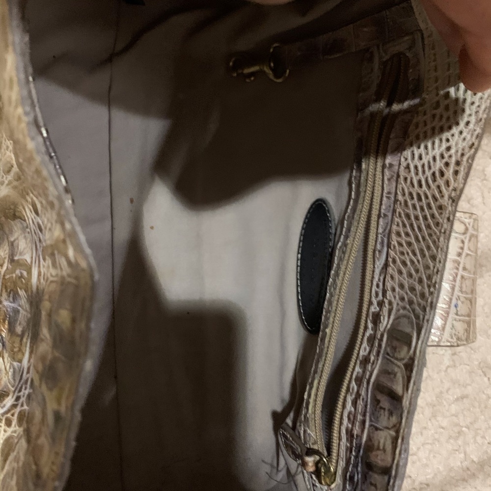 Purse - Picture 2 of 2